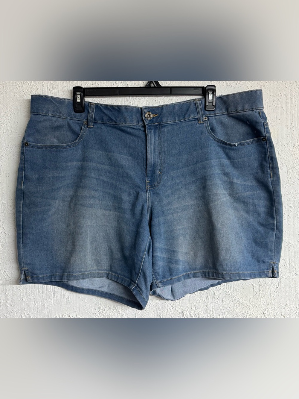 Terra & Sky High Waisted Blue Jean Shorts Size 22W
